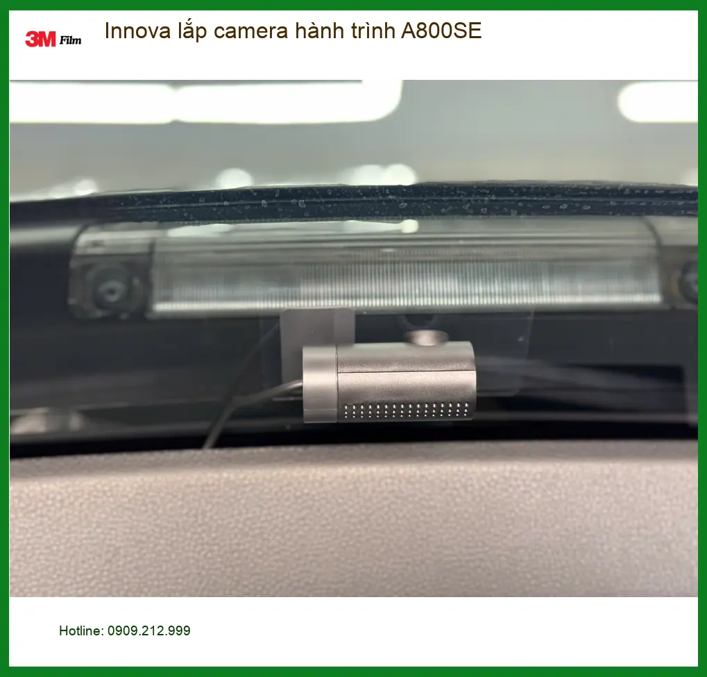Anh Tùng lắp camera hành trình A800SE cho Toyota Innova ở Quận Bình Tân