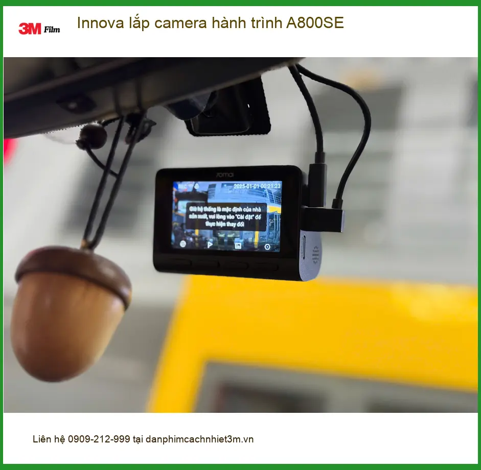 Anh Tùng lắp camera hành trình A800SE cho Toyota Innova ở Quận Bình Tân ảnh thực tế 3