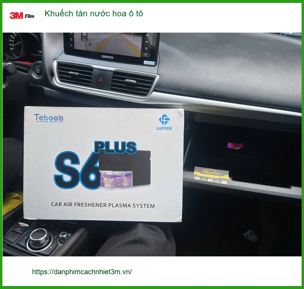 Chú Hải lắp Khuếch tán nước hoa ô tô cho Toyota Camry tại Củ Chi, xua tan mùi khó chịu