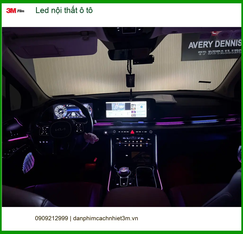 Chị Mai lắp Led nội thất ô tô cho Kia Carnival tại Quận Huyện Cần Giờ. ảnh thực tế 2