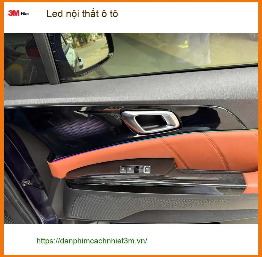Anh Minh lắp đèn Led nội thất ô tô Hyundai Kona tại Quận 9 để không gian xe thêm phần sang trọng ảnh thực tế 3