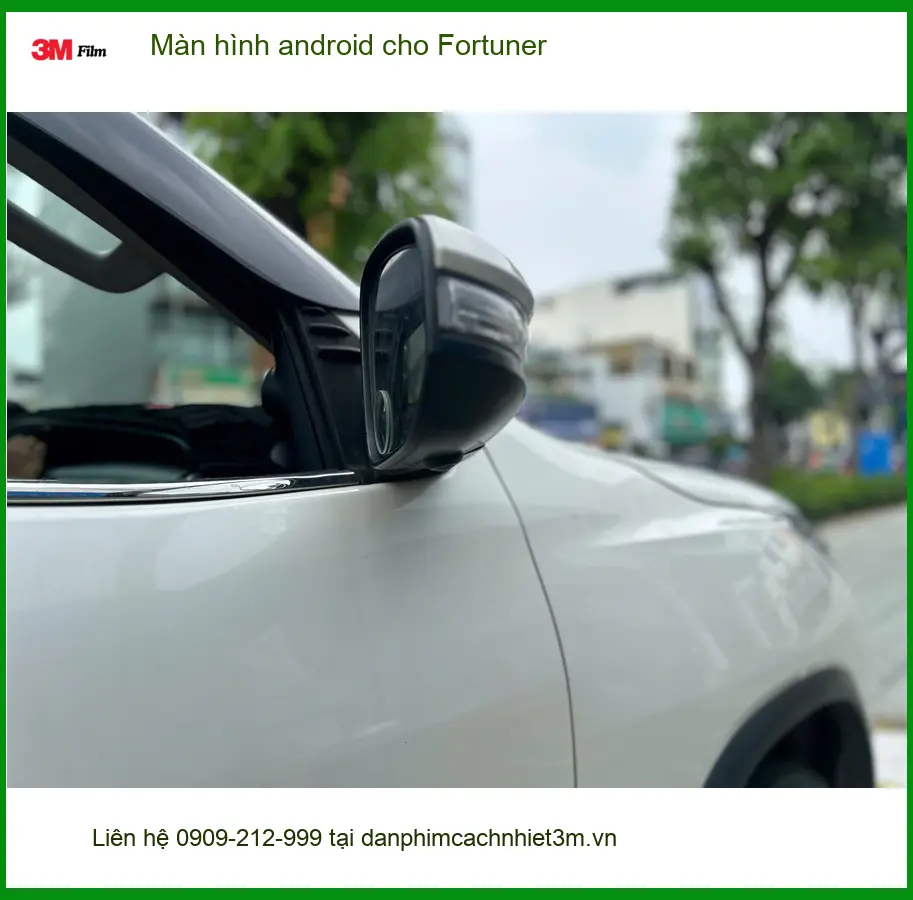 Anh Khải lắp màn hình Android cho Fortuner tại Quận Tân Bình