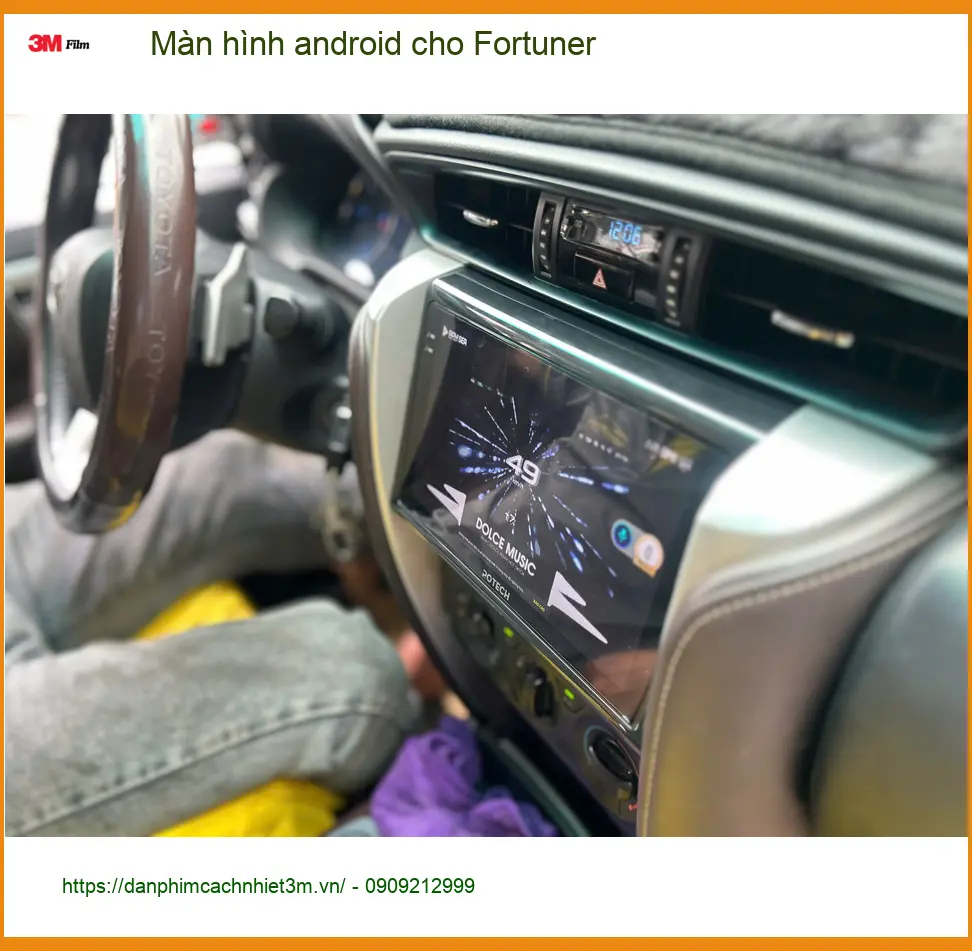 Anh Tấn lắp Màn hình Android cho Fortuner tại Hóc Môn để có nhiều tính năng hơn ảnh thực tế 2