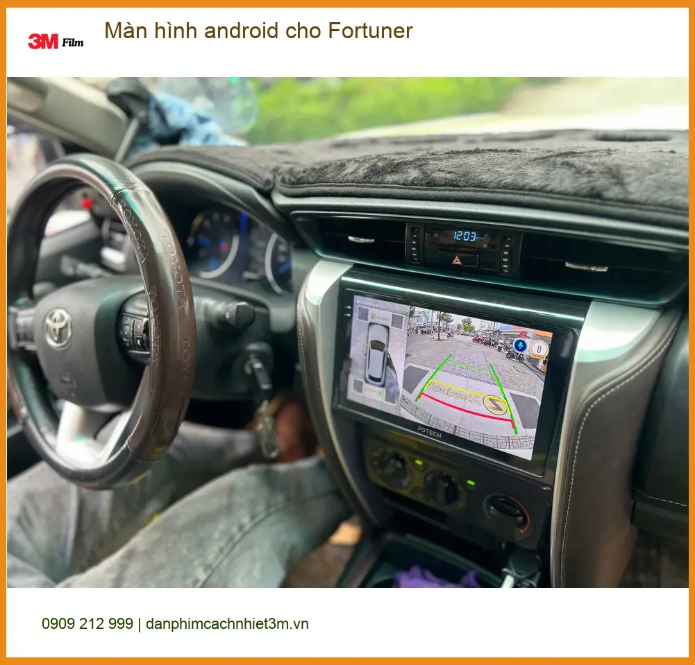 Chú Khang lắp màn hình Android cho Fortuner ở Quận 1 để tiện đường đi làm ảnh thực tế 4