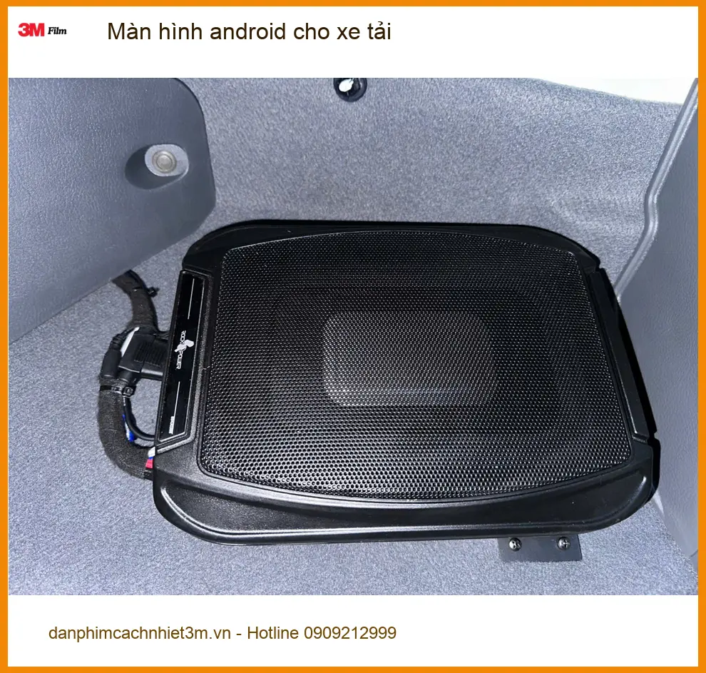 Anh Văn Lợi lắp Màn hình android cho xe tải Hino tại Hóc Môn để có bản đồ tiện lợi ảnh thực tế 2