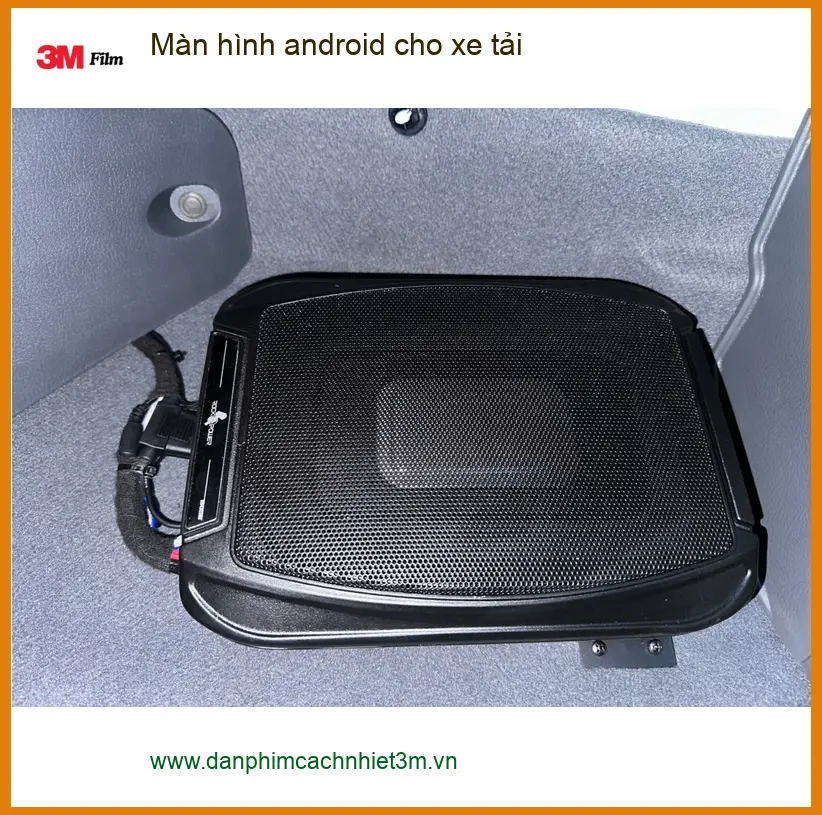 Anh Khải lắp màn hình Android cho xe tải Isuzu tại Quận 2 để quản lý lộ trình hiệu quả ảnh thực tế 2