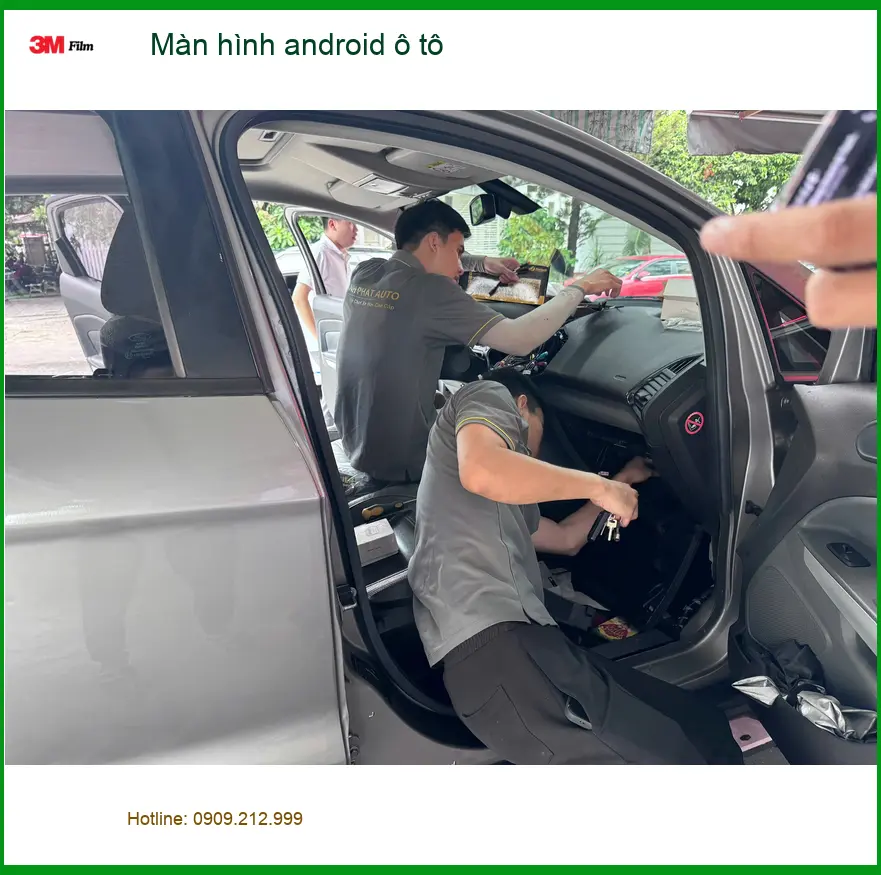 Chú Lộc lắp màn hình Android ô tô cho Honda CRV tại Quận 12 vì màn zin quá cũ ảnh thực tế 3