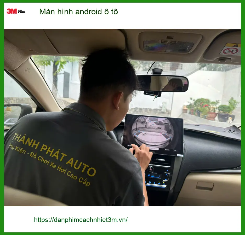 Chị Thảo lắp màn hình Android ô tô cho Hyundai Accent tại Quận 2 để tiện di chuyển ảnh thực tế 4