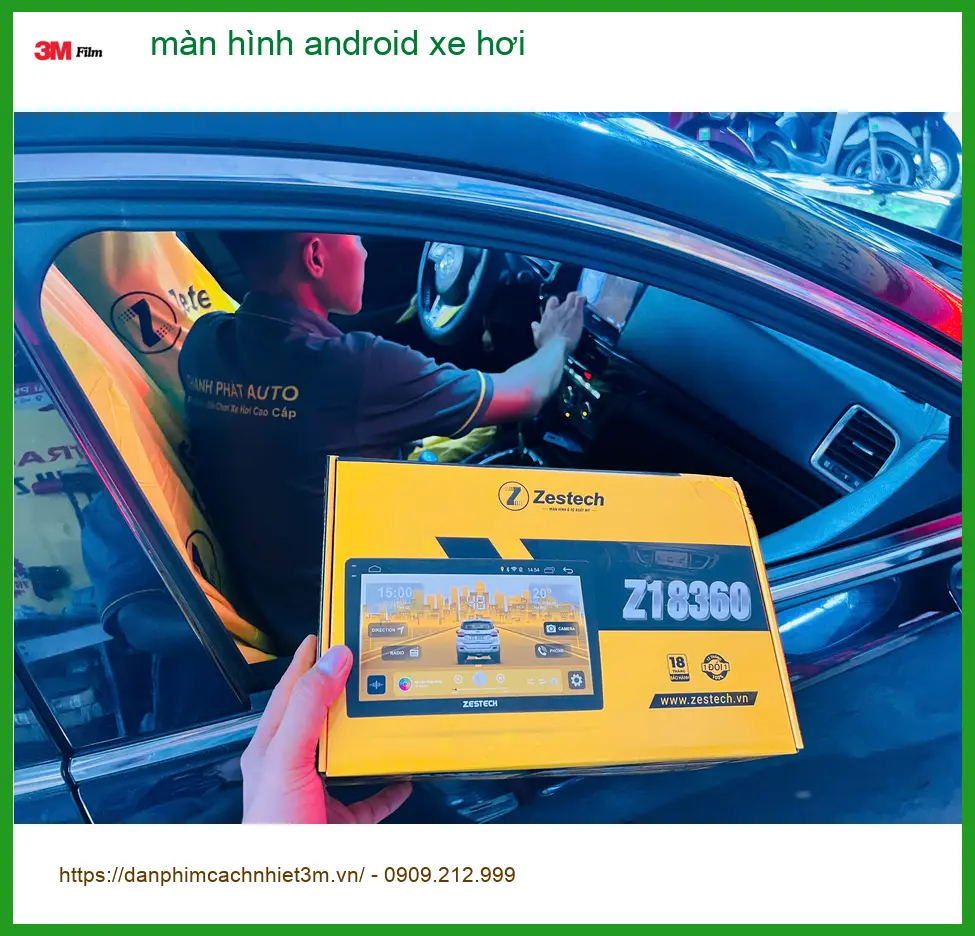 Chú Minh lắp màn hình Android xe hơi Honda Civic tại Quận 2 để xem YouTube ảnh thực tế 3