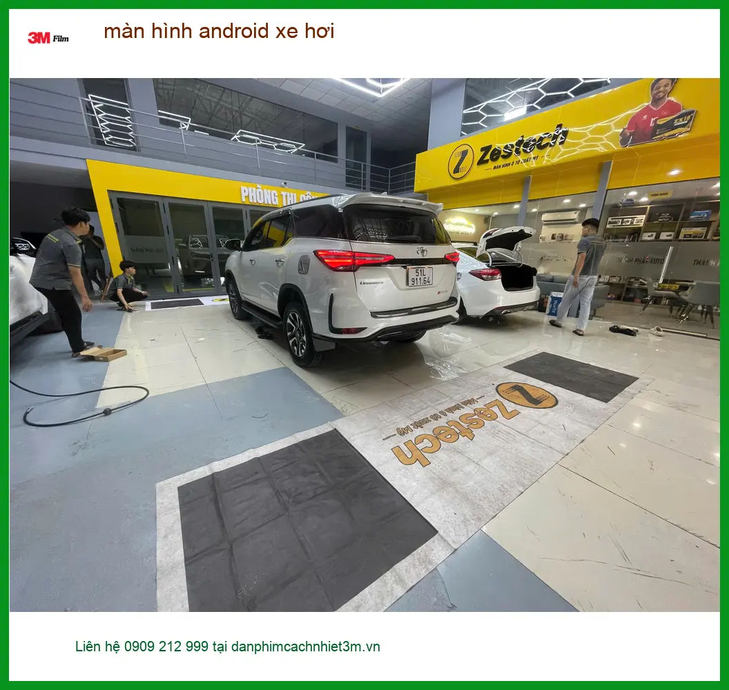 Anh Minh Khang lắp màn hình Android xe hơi VinFast Lux A2.0 tại Quận 2