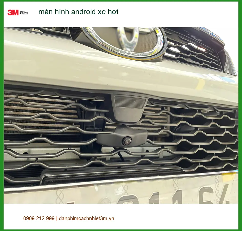 Chị Thảo lắp màn hình Android xe hơi Hyundai Santa Fe tại Nhà Bè vì màn zin cũ hay đơ ảnh thực tế 4