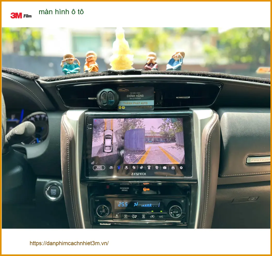 Chú Khang nâng cấp màn hình ô tô cho Honda CRV tại Quận Gò Vấp