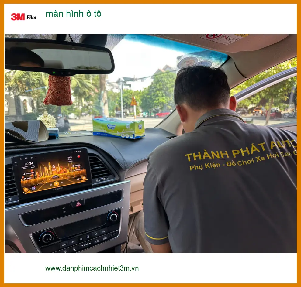 Anh Tấn lắp màn hình ô tô Hyundai Accent tại Quận 3 nâng tầm trải nghiệm ảnh thực tế 2