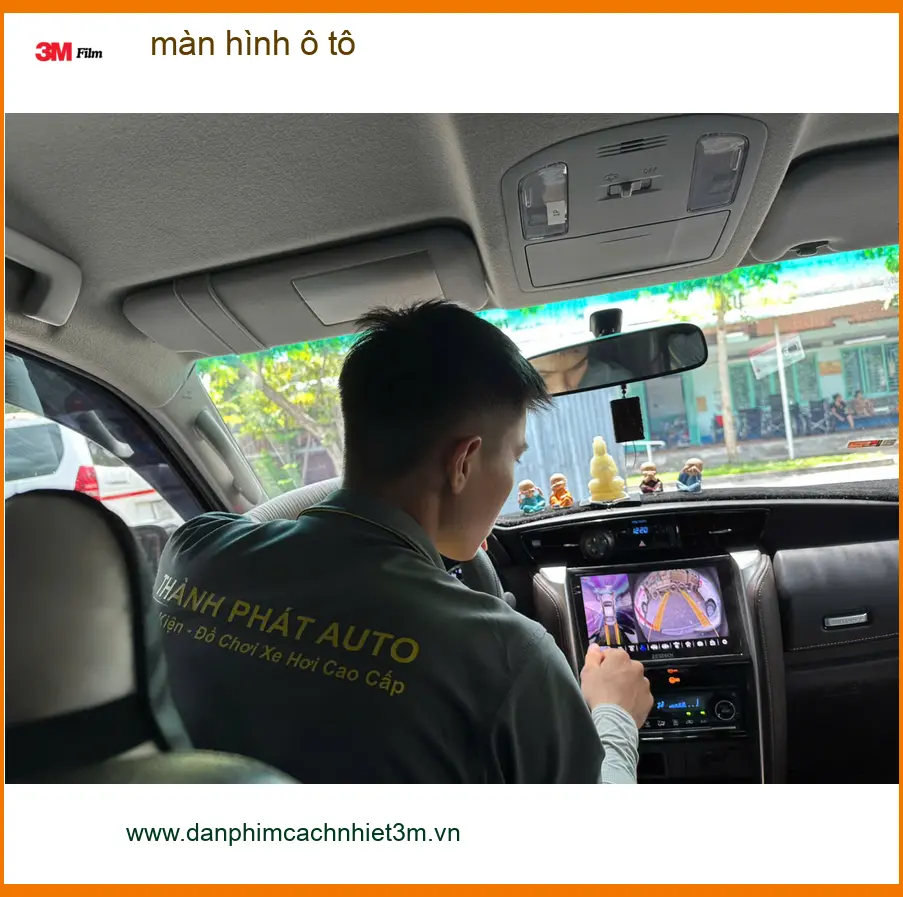 Chú Hưng lắp màn hình ô tô Honda CR-V tại Huyện Củ Chi để tiện đường đi lại công việc ảnh thực tế 2