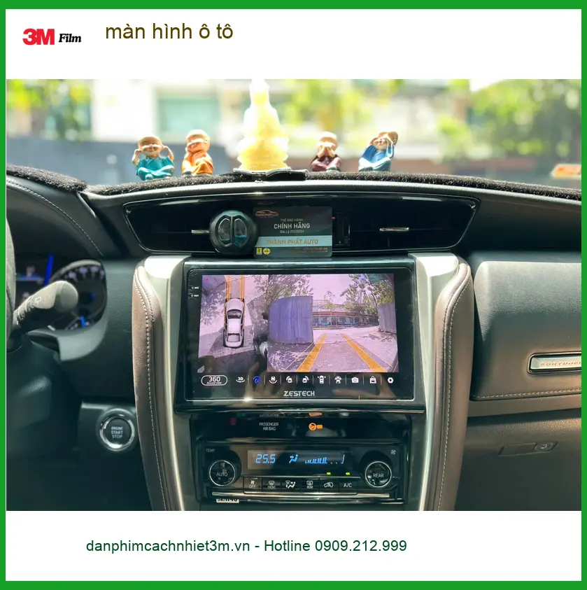Anh Nhật lắp màn hình ô tô Toyota Raize tại Quận Thủ Đức vì màn zin không có dẫn đường ảnh thực tế 5