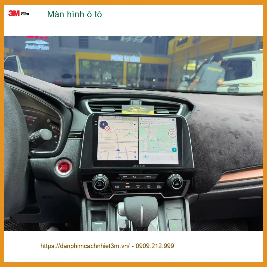 Anh Lâm lắp màn hình ô tô thông minh cho Mazda 3 tại Quận 2