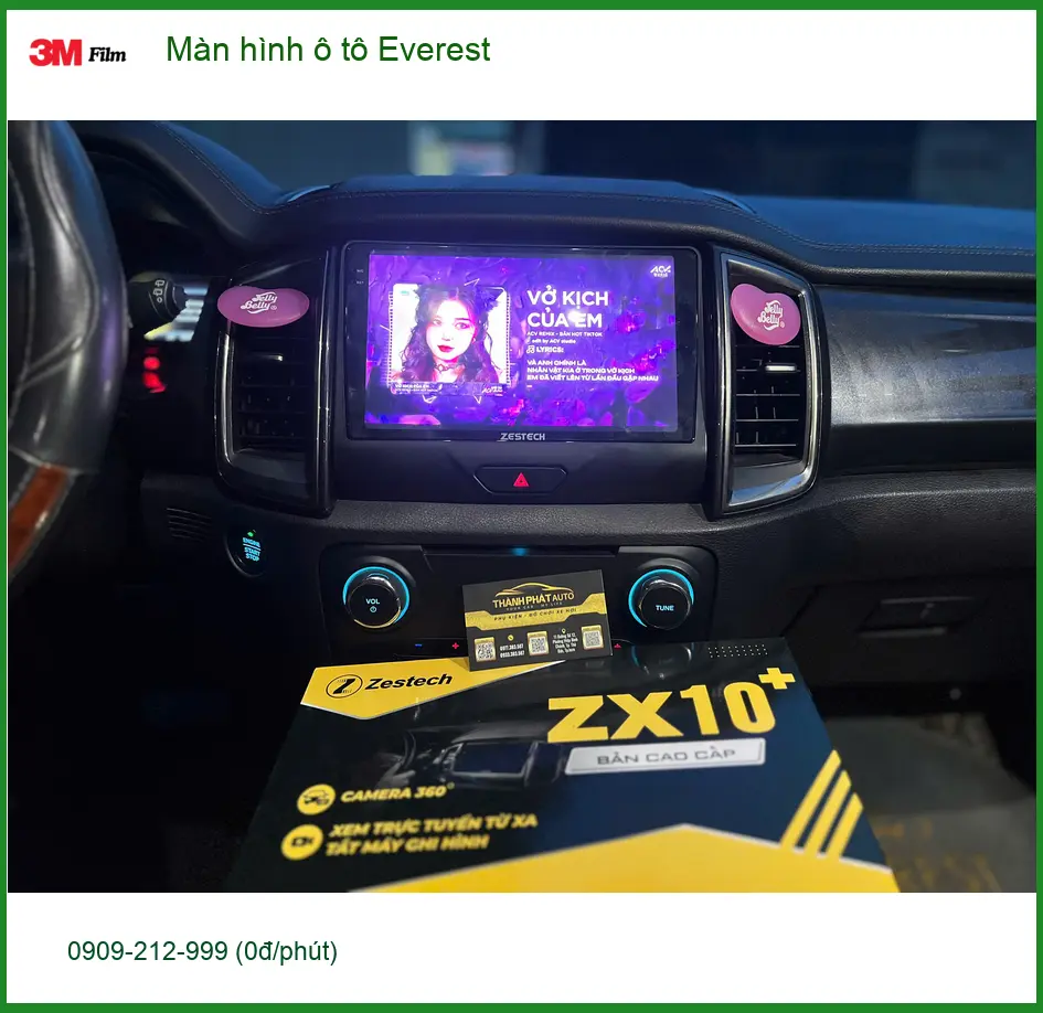 Anh Trung nâng cấp màn hình ô tô Everest ở Quận 12 để lái xe tiện nghi hơn
