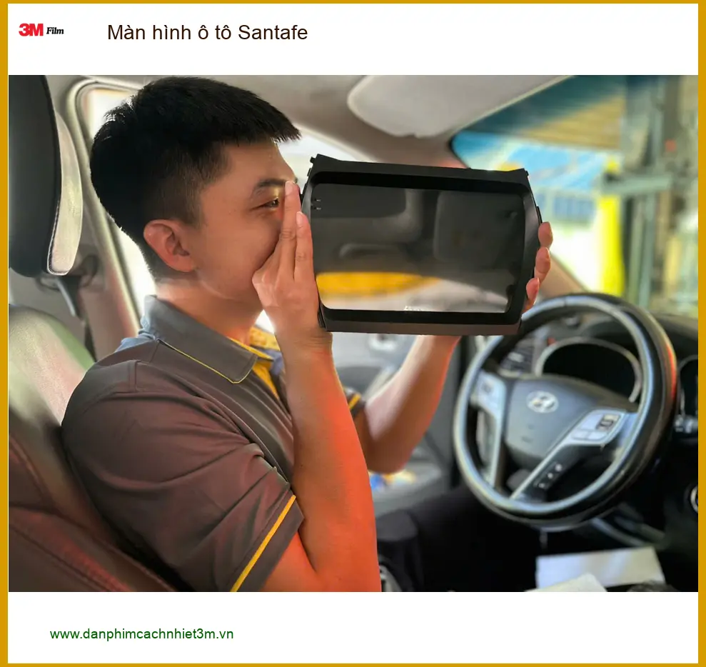Chú Quang lắp màn hình ô tô Santafe Quận 12 cần nâng cấp để trải nghiệm giải trí tốt hơn ảnh thực tế 3