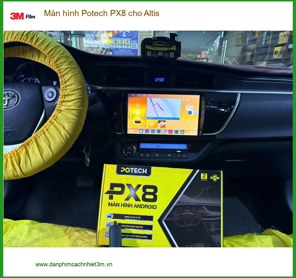 Chị Thảo lắp màn hình Potech PX8 cho Altis tại Quận Bình Tân nâng tầm tiện ích.