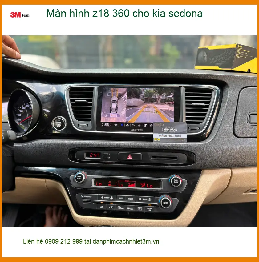 Anh Kiên lắp màn hình Z18 360 cho Kia Sedona tại Quận 3