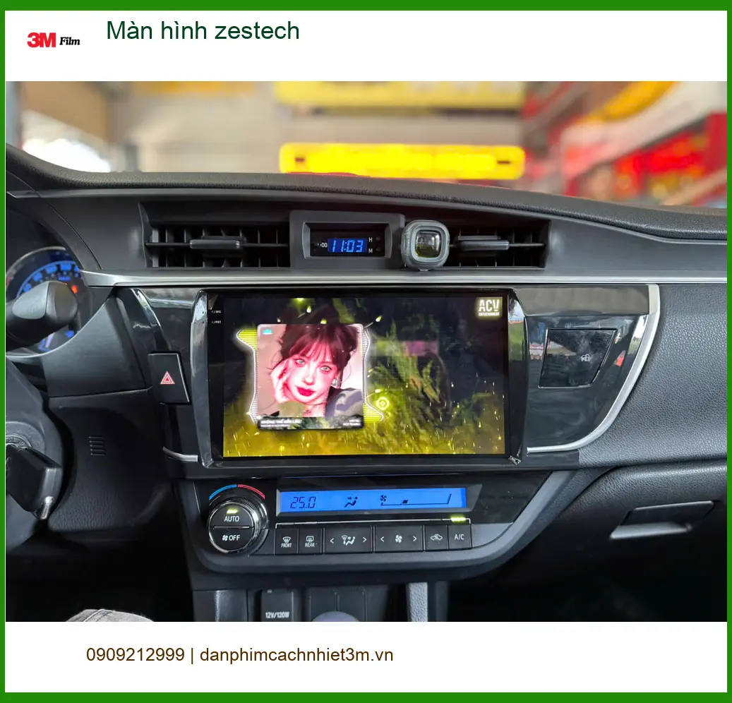 Anh Tuấn Kiệt lắp màn hình Zestech cho VinFast Lux A2.0 tại Quận 2