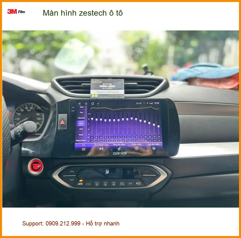 Anh Kiên nâng cấp màn hình Zestech cho CRV tại Quận 2 vì màn zin thiếu tính năng