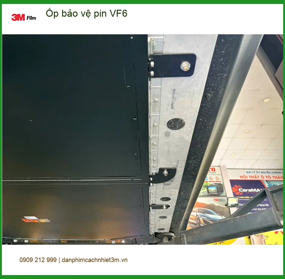 Anh Khang lắp ốp bảo vệ pin VinFast VF6 tại Quận 2 để tăng độ bền cho xe ảnh thực tế 3