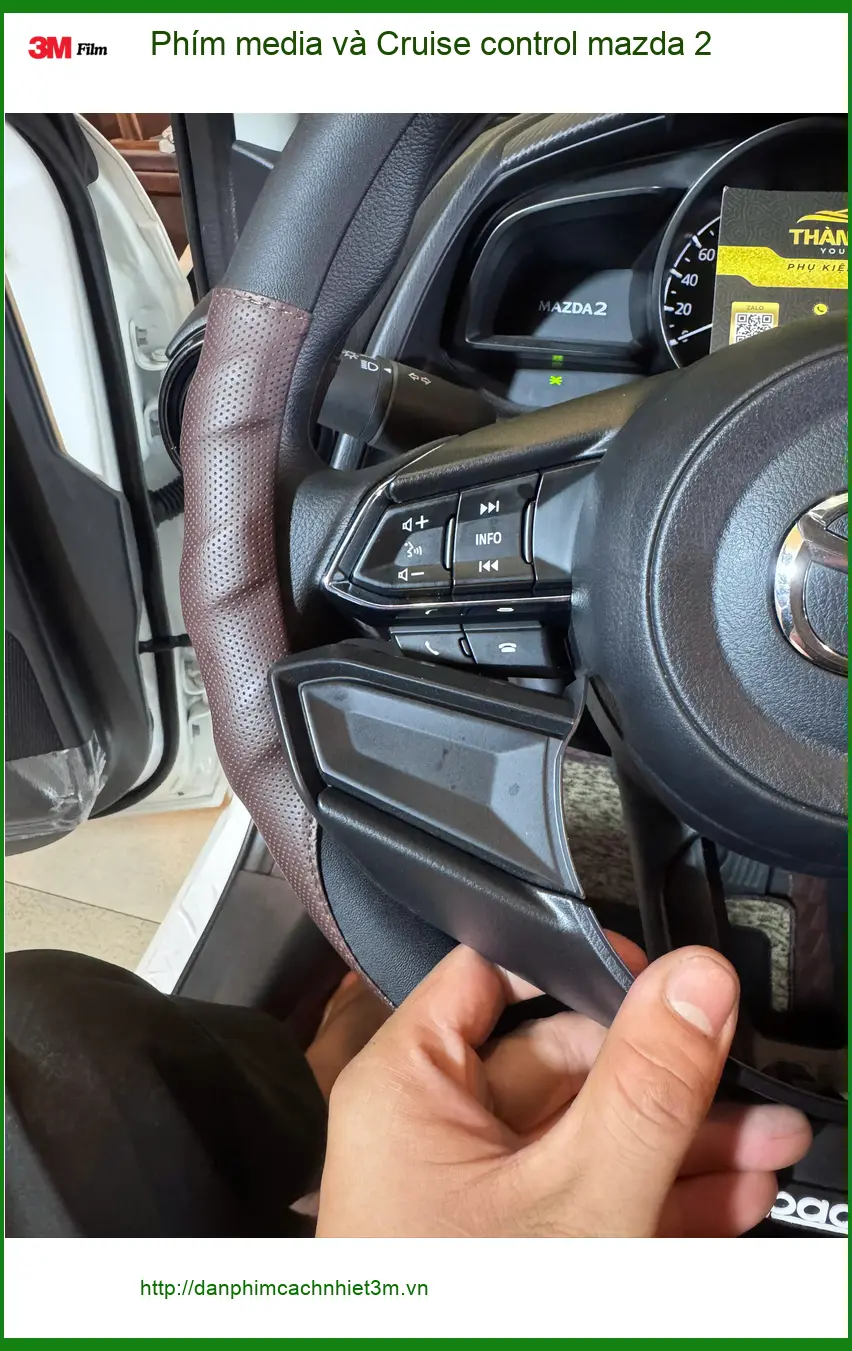 Anh Hoàng Nam nâng cấp Phím media và Cruise control Mazda 2 tại Nhà Bè ảnh thực tế 2