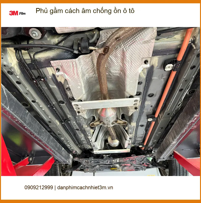 Anh Khang phủ gầm cách âm chống ồn ô tô Hyundai Creta ở Quận 2 để xe êm hơn ảnh thực tế 2
