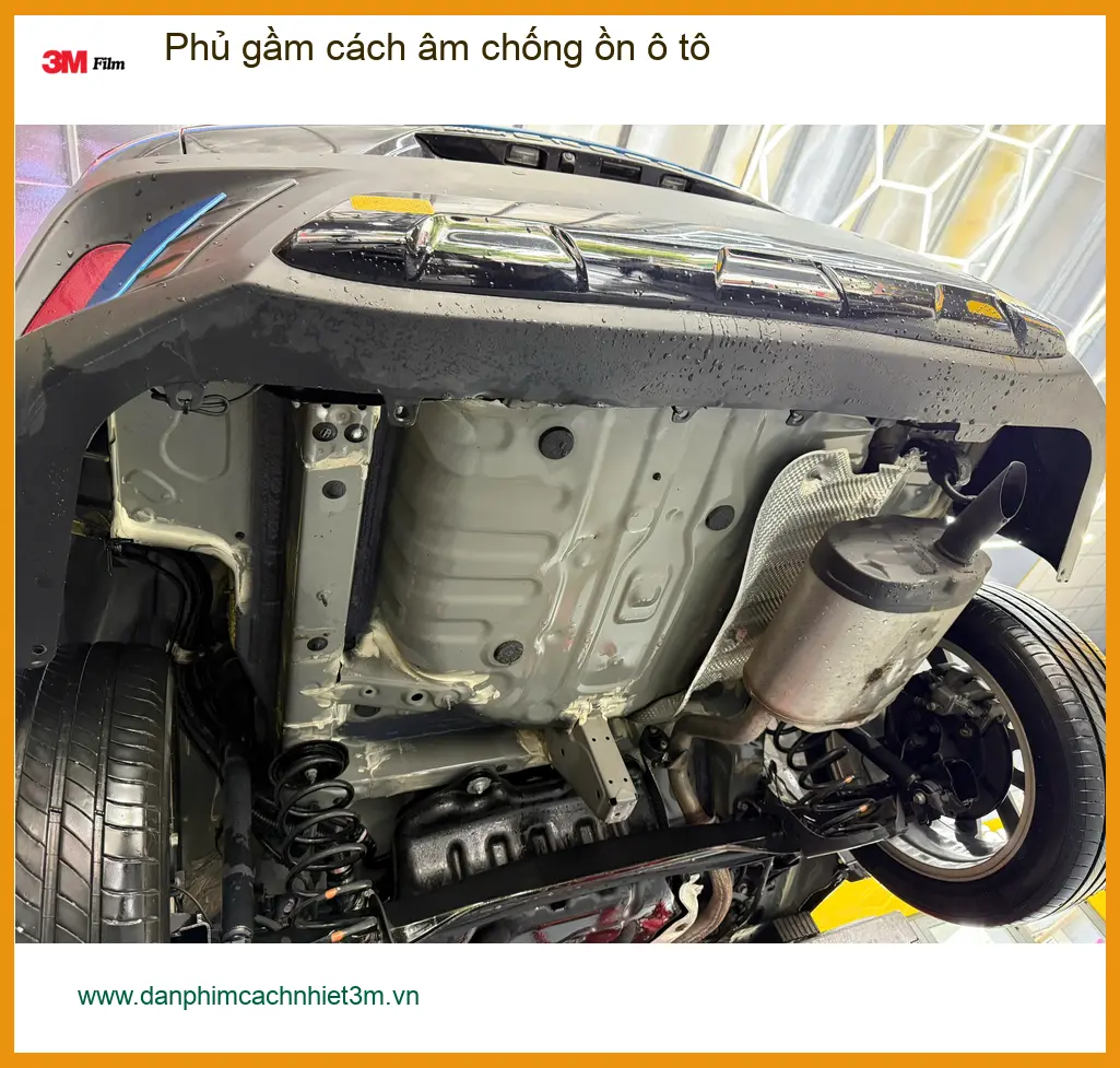 Anh Minh phủ gầm cách âm chống ồn cho Hyundai Creta ở Quận 3 vì xe hay đi đường dài, ồn ào ảnh thực tế 2