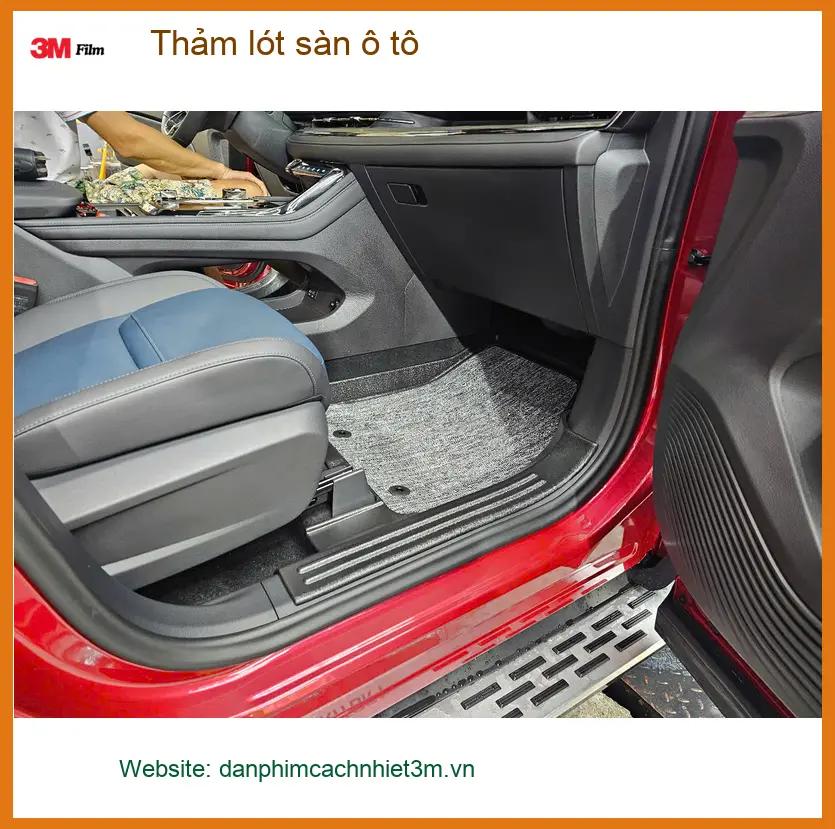 Anh Quang thay thảm lót sàn ô tô Hyundai Accent tại Quận 3 dễ vệ sinh ảnh thực tế 4