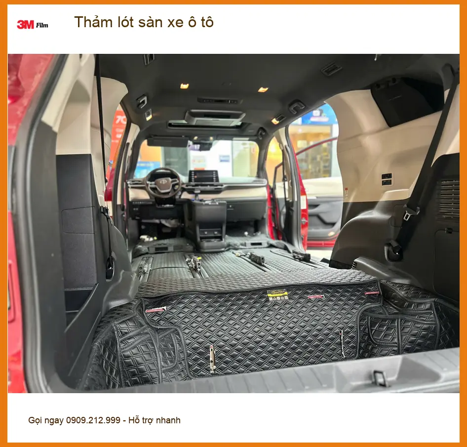 Anh Khải thay thảm lót sàn xe ô tô cho Hyundai Accent tại Quận 10 để nội thất luôn sạch đẹp ảnh thực tế 3