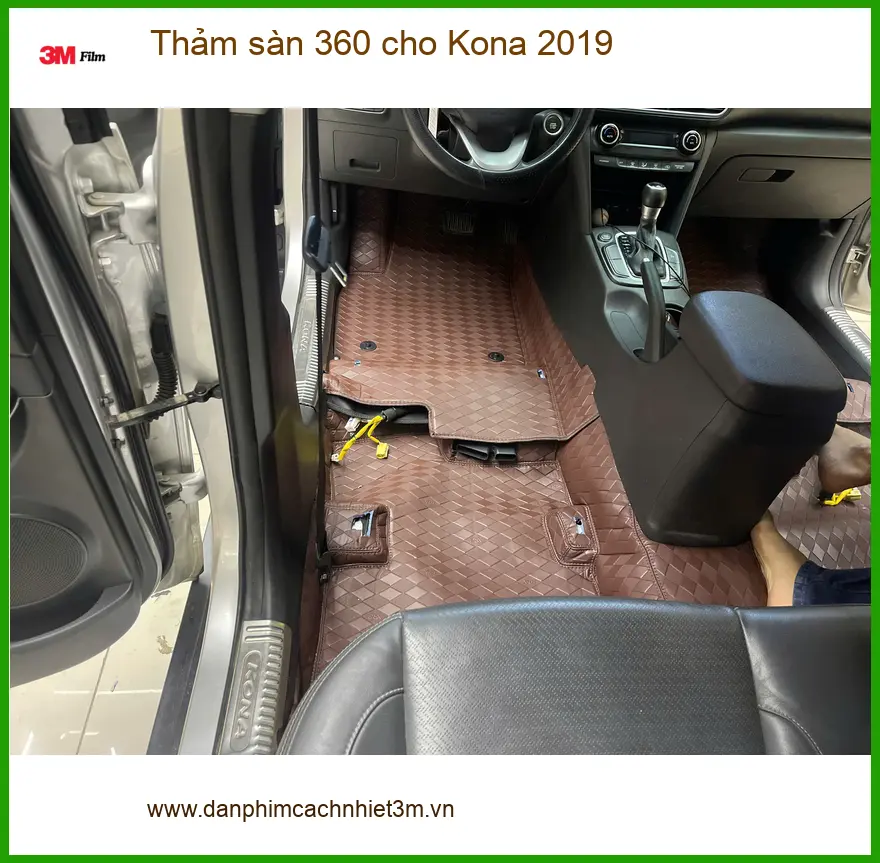 Chị Mai Anh lắp Thảm sàn 360 cho Kona 2019 để nội thất luôn sạch đẹp tại Quận 4 ảnh thực tế 3
