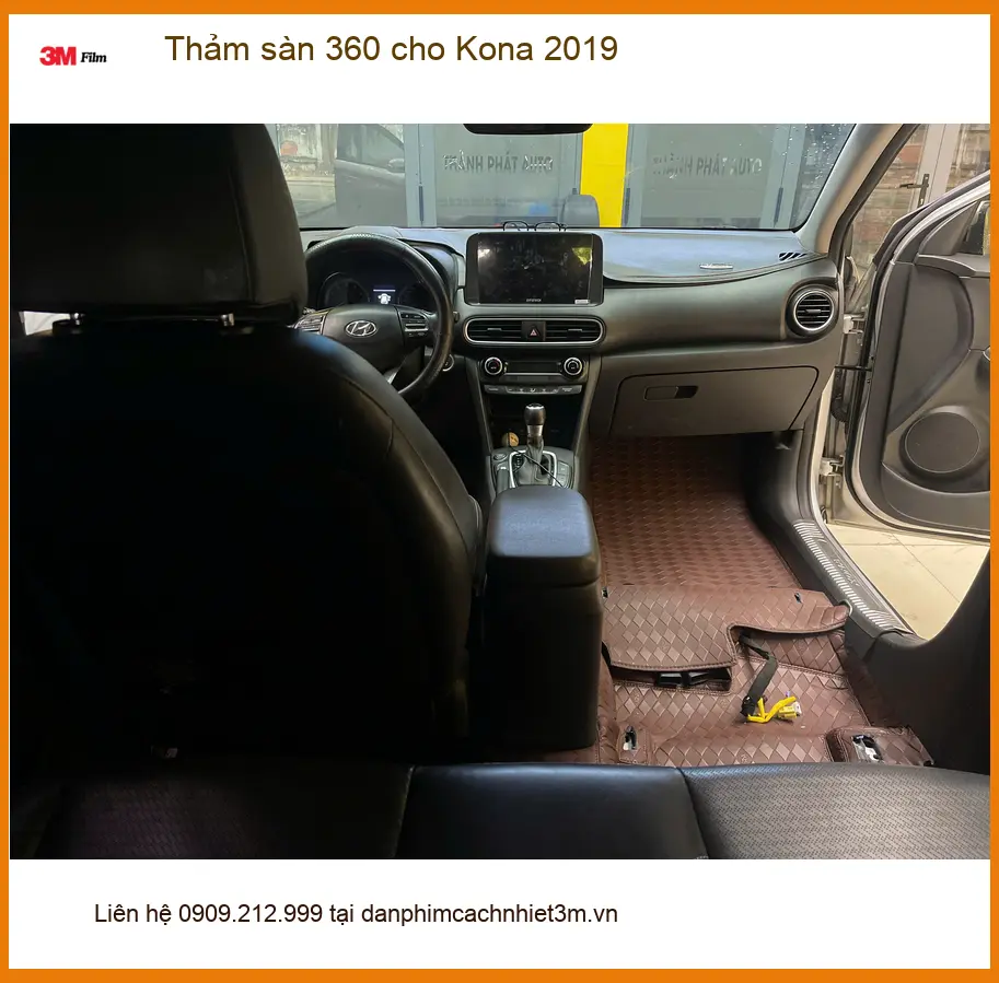 Anh Minh lắp thảm sàn 360 cho Kona 2019 tại Quận 2 vì muốn giữ sạch khoang xe ảnh thực tế 3