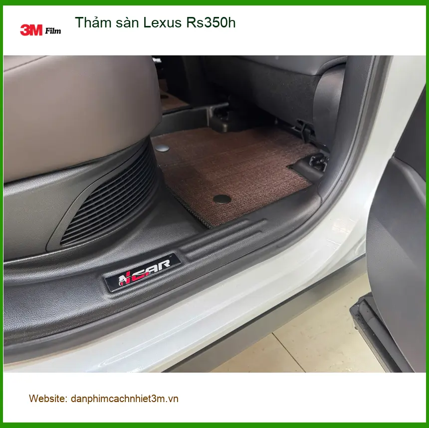 Anh Đạt thay thảm sàn Lexus Rs350h tại Quận Gò Vấp uy tín, giá tốt