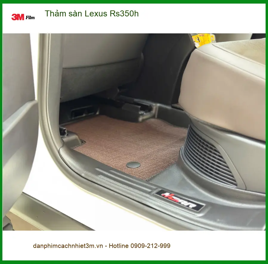 Chị An lắp thảm sàn Lexus Rs350h để nội thất luôn sạch đẹp tại Bình Chánh ảnh thực tế 2