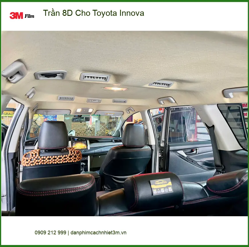 Anh Minh lắp Trần 8D cho Toyota Innova Quận 12 để không gian xe cao cấp hơn