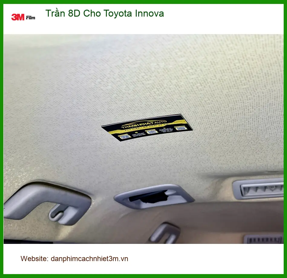 Anh Kiên bọc Trần 8D cho Toyota Innova tại Quận 2 để nâng tầm nội thất xe ảnh thực tế 2