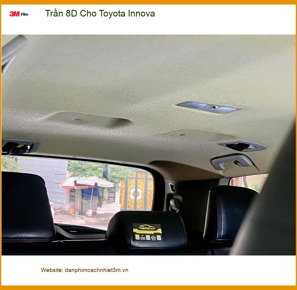 Anh Minh lắp trần 8D cho Toyota Innova tại Quận Thủ Đức nâng tầm không gian nội thất ảnh thực tế 2