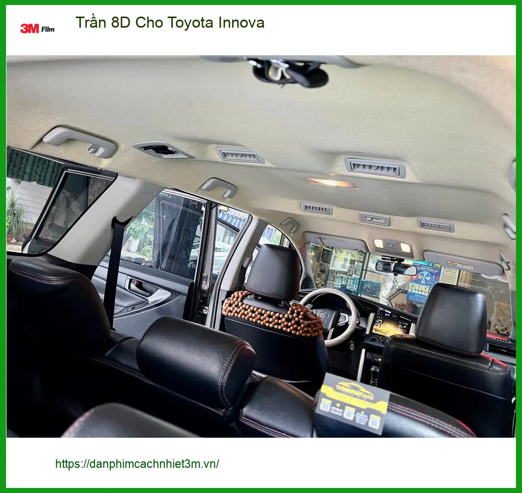 Chú Hùng bọc Trần 8D cho Toyota Innova tại Quận 9 để nội thất thêm sang trọng và sạch sẽ