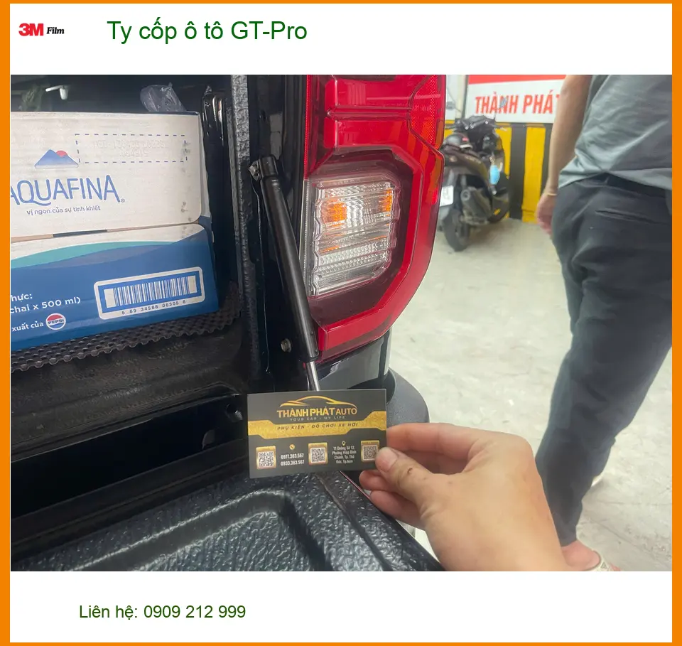 Chú Cường lắp ty cốp ô tô GT-Pro cho Mazda CX-5 tại Quận 8