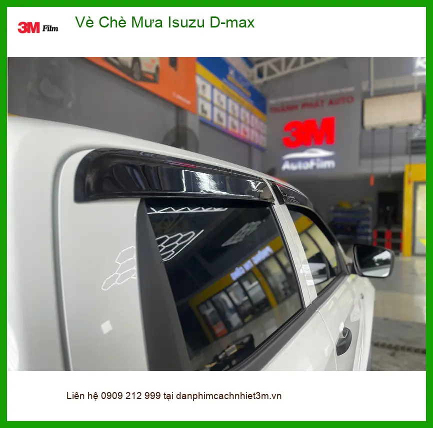 Anh Minh Khôi lắp Vè Che Mưa Isuzu D-max tại Quận Thủ Đức để xe sạch hơn khi trời mưa