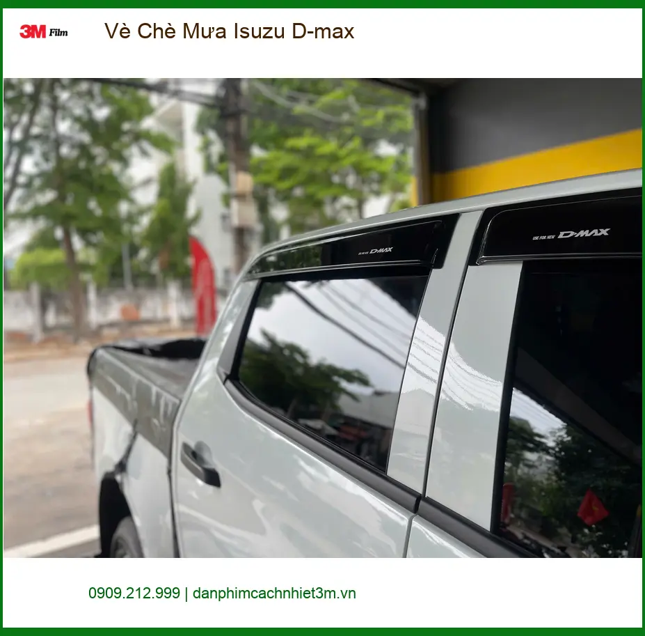 Anh Tùng lắp Vè Che Mưa Isuzu D-max tại Hóc Môn tránh nước hắt ảnh thực tế 3