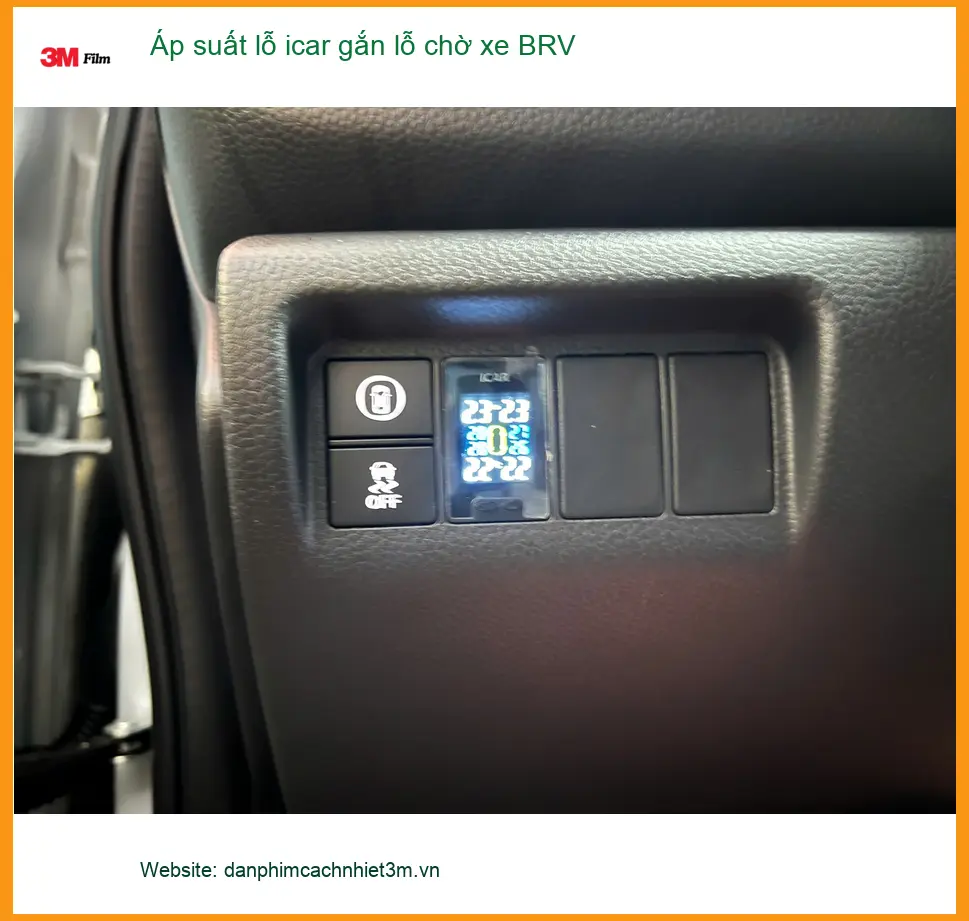 Chú Sơn lắp áp suất lốp ICAR gắn lỗ chờ xe BRV Quận Tân Phú ảnh thực tế 2