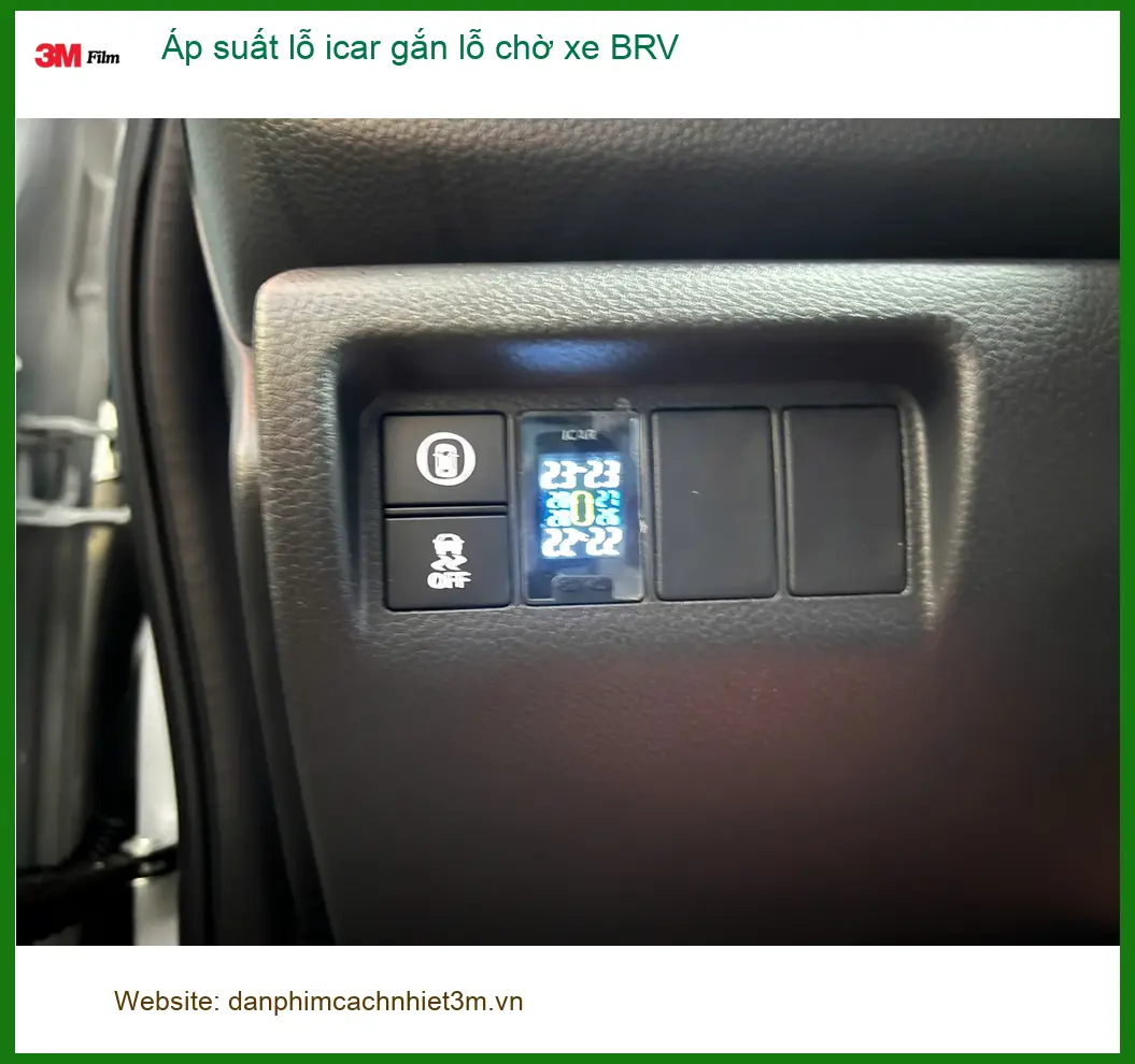 Anh Nhật gắn áp suất lốp Icar cho xe BRV tại Quận 2 ảnh thực tế 4