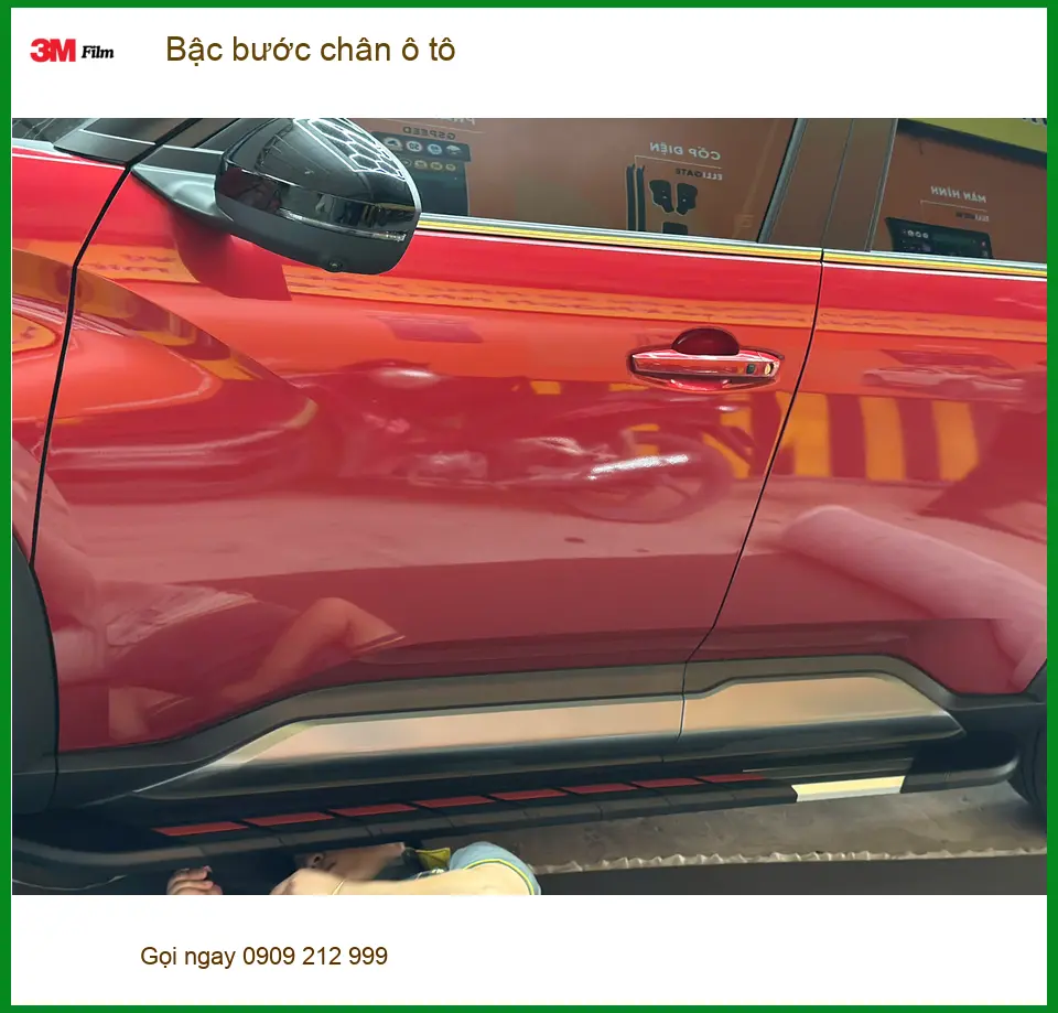 Anh Duy lắp bậc bước chân ô tô Hyundai Santa Fe tại Hóc Môn để gia đình tiện lên xuống ảnh thực tế 3