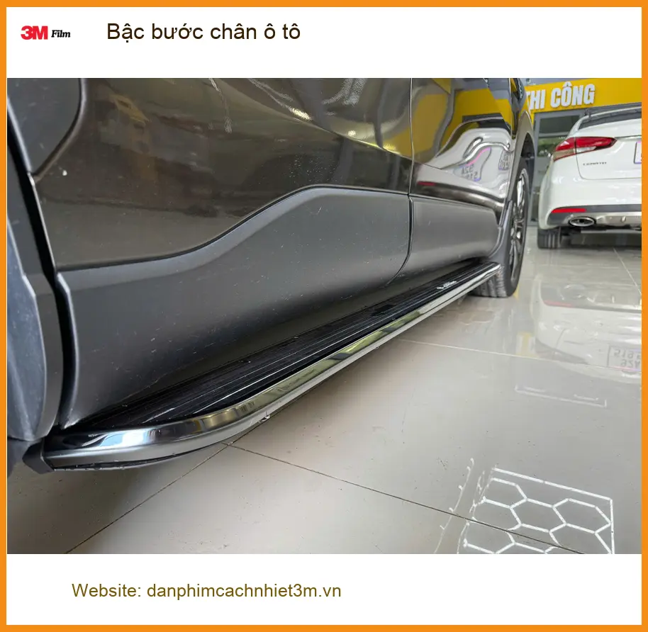 Anh Dũng lắp bậc bước chân ô tô cho Mazda CX-5 tại Thủ Đức, tiện lợi. ảnh thực tế 2