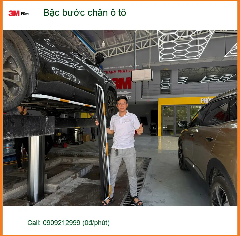 Anh Dũng lắp bậc bước chân ô tô cho Mazda CX-5 tại Thủ Đức, tiện lợi. ảnh thực tế 5
