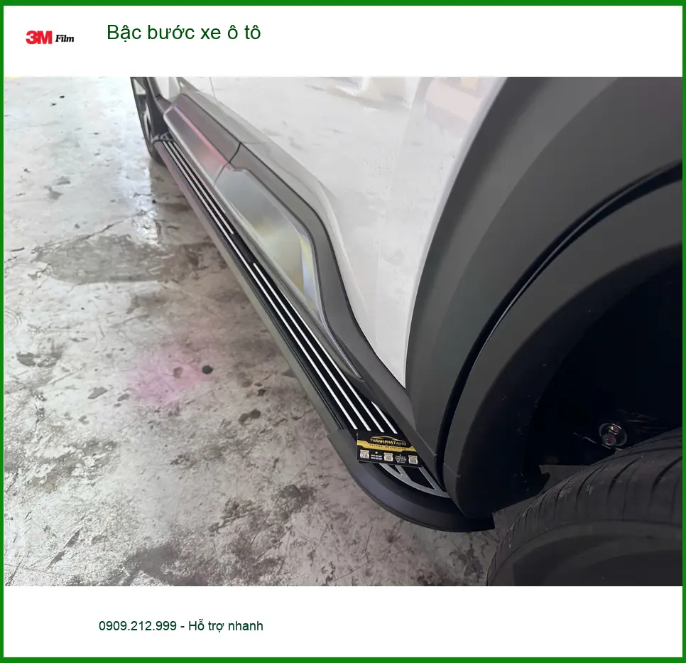 Anh Trọng lắp bậc bước xe ô tô Hyundai Santa Fe tại Quận Gò Vấp vì tiện lợi. ảnh thực tế 4