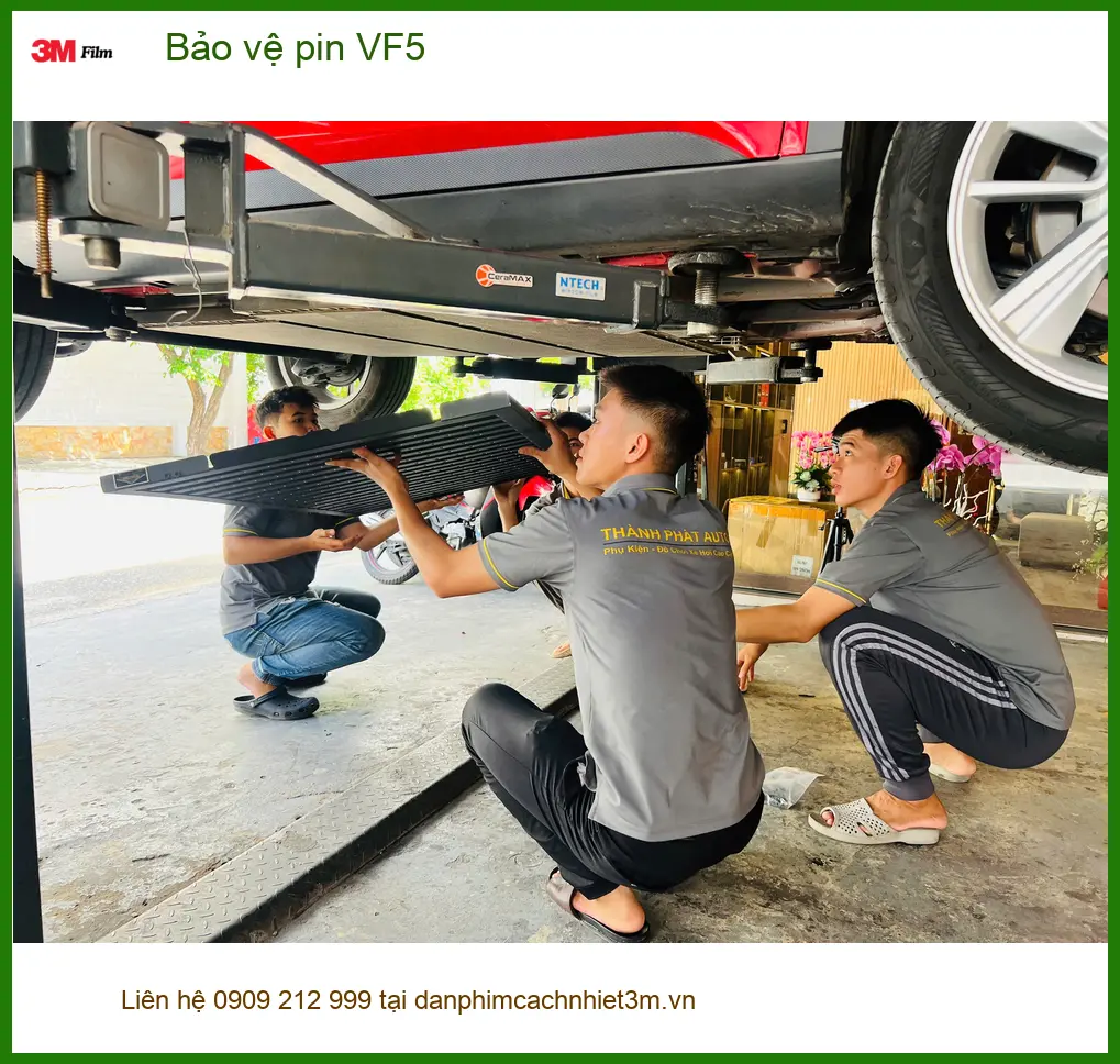 Anh Lâm chủ VinFast VF5 cần bảo vệ pin tại Quận 9 an tâm sử dụng ảnh thực tế 4